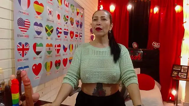 Sarah teiku online show from 18, 3, 2025