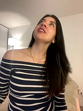 Snapshot of saori_10 chatting on 9, 10, 2025 saori 10 online show from 9, 10, 2025