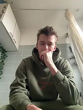 Snapshot of Toyjungee chatting on 8, 2, 2026 Toyjungee online show from 8, 2, 2026