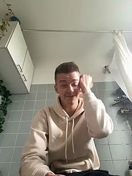 Toyjungee online show from 11, 9, 2025