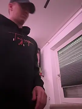 Toyjungee online show from 22, 2, 2025