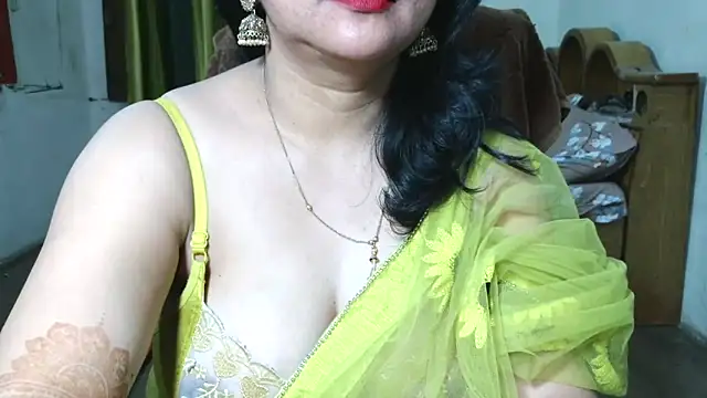 Snapshot of Cute_Mahi22 chatting on 23, 3, 2026 Cute Mahi22 online show from 23, 3, 2026