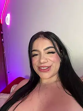nicolette sweet  online show from 21, 3, 2025