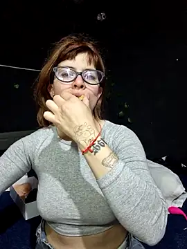 Carlafoxxx online show from 9, 9, 2025