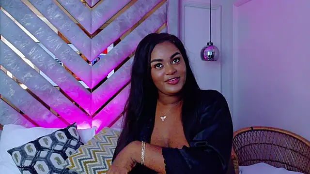 Noa Adams online show from 17, 11, 2025