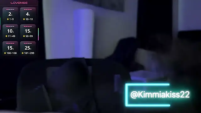 kimmiakiss22 online show from 15, 10, 2025