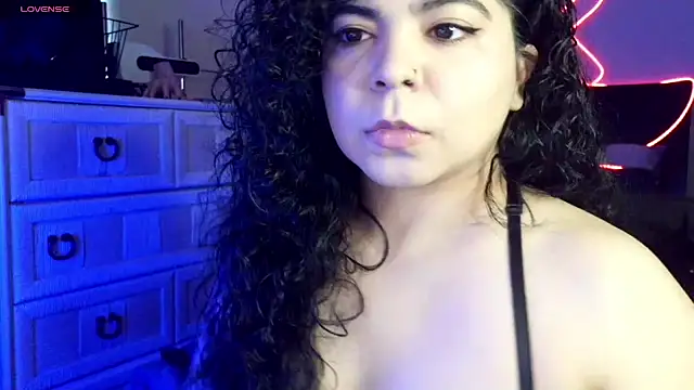 kimmiakiss22 online show from 28, 2, 2026