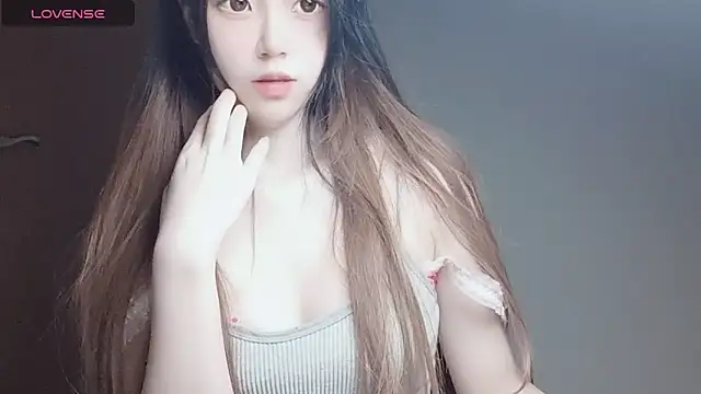 Snapshot of VaerySaenz chatting on 22, 11, 2025 VaerySaenz online show from 22, 11, 2025