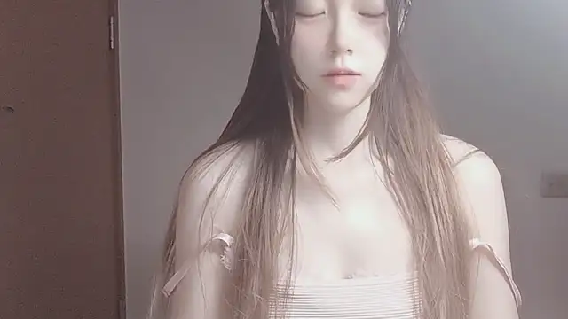 Snapshot of VaerySaenz chatting on 12, 10, 2025 VaerySaenz online show from 12, 10, 2025