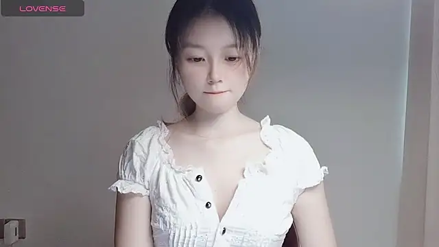 Snapshot of VaerySaenz chatting on 9, 3, 2025 VaerySaenz online show from 9, 3, 2025