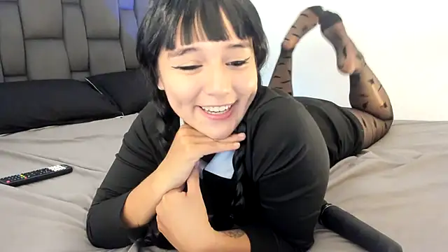 samantha cherry online show from 30, 10, 2025