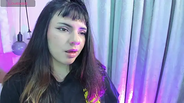 xhinata hyugax online show from 15, 11, 2025