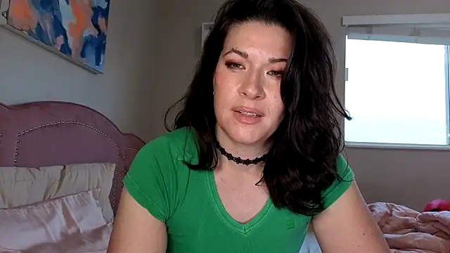 highly inappropriate online show from 15, 4, 2026