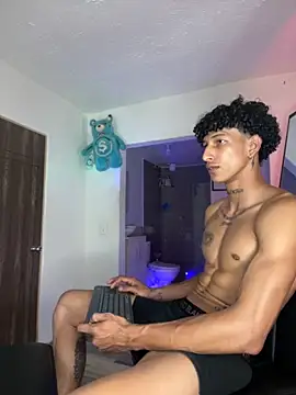 mike casseano online show from 25, 9, 2025