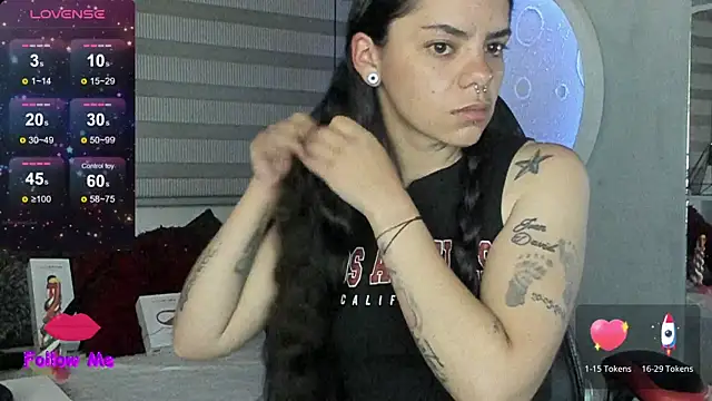 Snapshot of natasha_logan_ chatting on 27, 7, 2026 natasha logan online show from 27, 7, 2026
