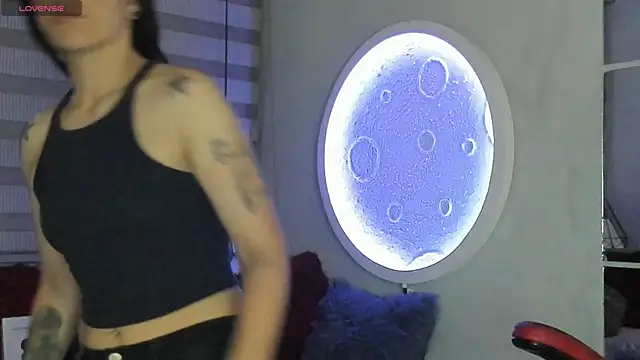 Snapshot of natasha_logan_ chatting on 5, 5, 2026 natasha logan online show from 5, 5, 2026