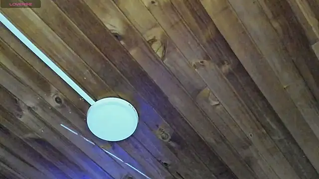 natasha logan  online show from 27, 9, 2025