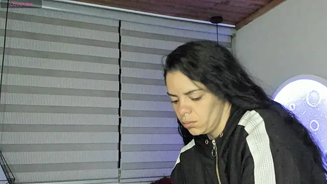 Snapshot of natasha_logan_ chatting on 21, 6, 2026 natasha logan online show from 21, 6, 2026