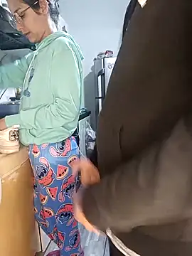 catire2323 online show from 18, 4, 2026