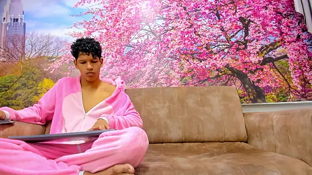 BvlgarVoyss online show from 11, 11, 2025