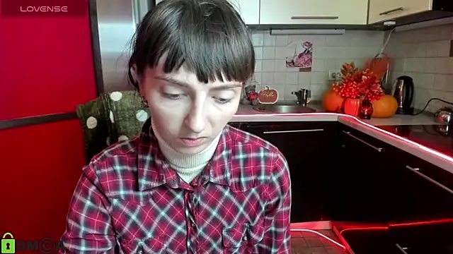 TayanaJons online show from 17, 11, 2025