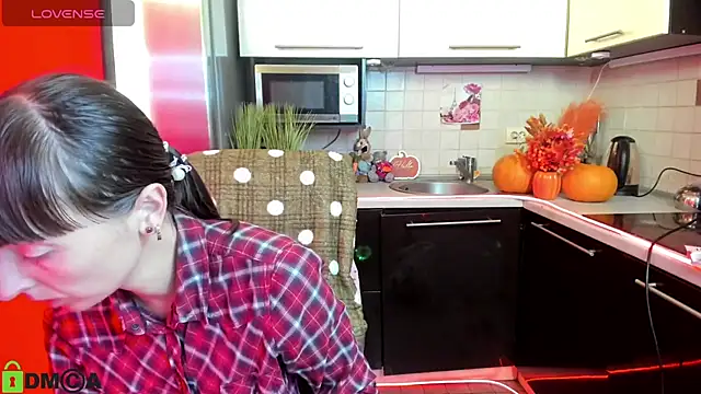 TayanaJons online show from 27, 9, 2025