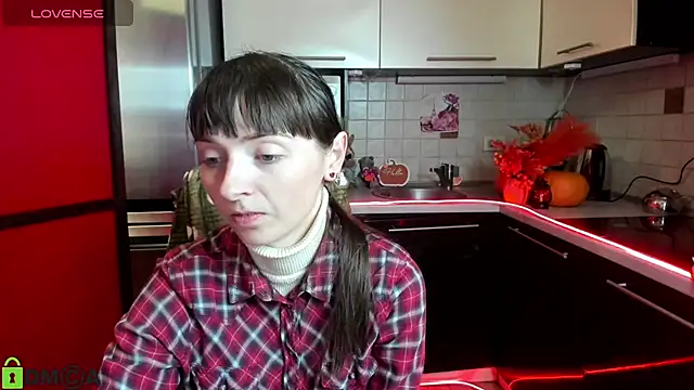 TayanaJons online show from 20, 11, 2025