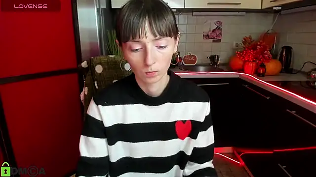 TayanaJons online show from 12, 11, 2025