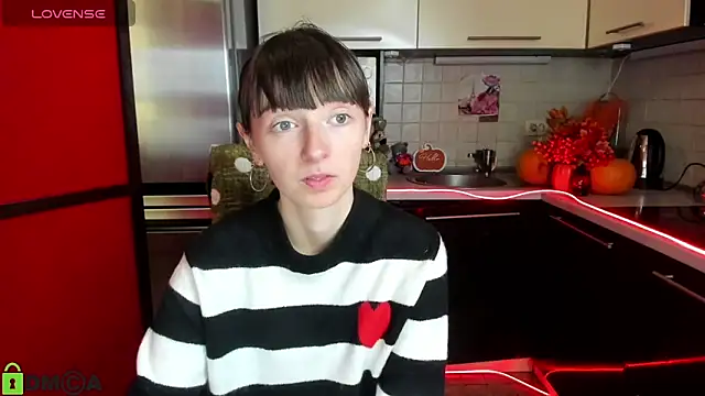 TayanaJons online show from 10, 11, 2025