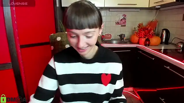 TayanaJons online show from 15, 10, 2025