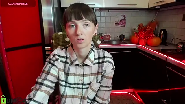 TayanaJons online show from 6, 10, 2025