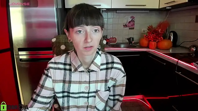 TayanaJons online show from 1, 10, 2025