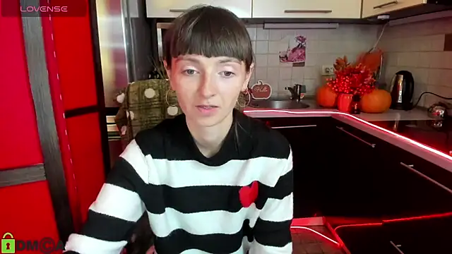 TayanaJons online show from 13, 10, 2025