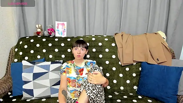 TayanaJons online show from 13, 7, 2026
