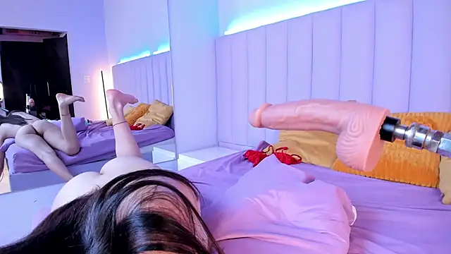 Snapshot of abbytheran chatting on 7, 1, 2025 abbytheran online show from 7, 1, 2025