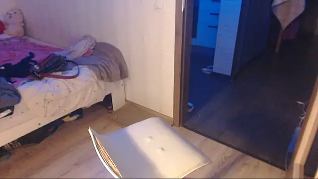 amanda kiss kiss online show from 6, 1, 2026