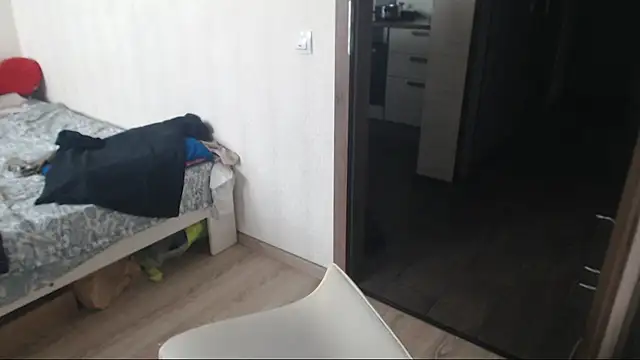 amanda kiss kiss online show from 28, 2, 2025