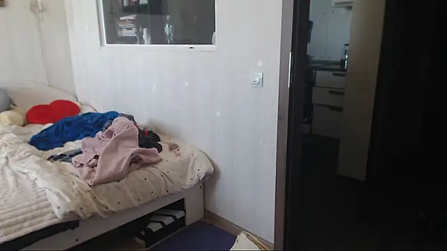amanda kiss kiss online show from 16, 7, 2026