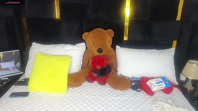 Sexy sharntel online show from 2, 10, 2025