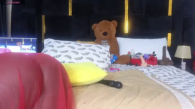 Sexy sharntel online show from 15, 10, 2025