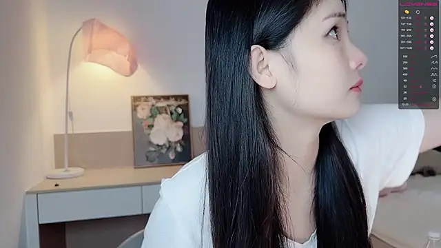 Snapshot of Judy520 chatting on 17, 10, 2025 Judy520 online show from 17, 10, 2025