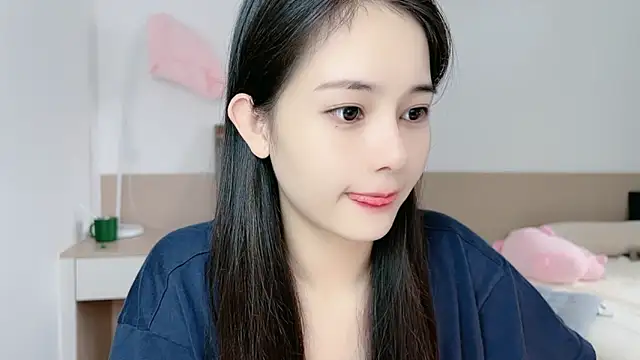 Snapshot of Judy520 chatting on 18, 10, 2025 Judy520 online show from 18, 10, 2025