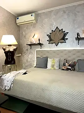 StripBianka online show from 30, 11, 2025