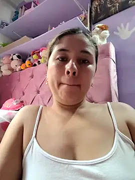 Snapshot of selena_gomez2 chatting on 16, 2, 2026 selena gomez2 online show from 16, 2, 2026