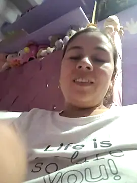 Snapshot of selena_gomez2 chatting on 6, 11, 2025 selena gomez2 online show from 6, 11, 2025