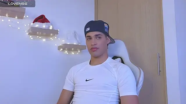 Jimmy Leeh  online show from 6, 1, 2025