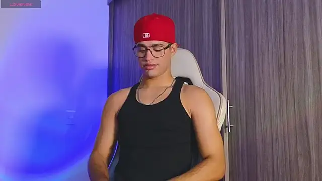 Jimmy Leeh  online show from 1, 10, 2025