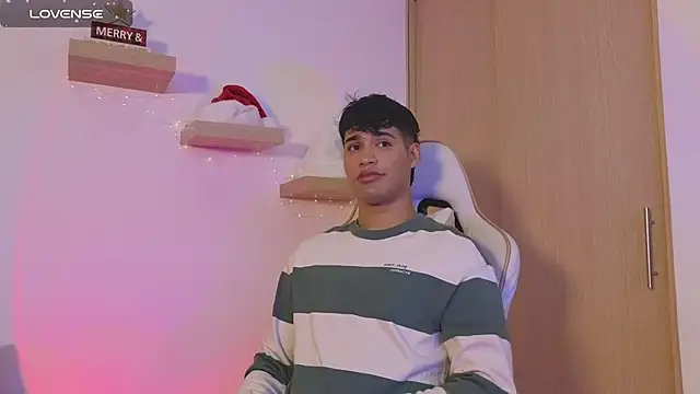 Jimmy Leeh  online show from 4, 1, 2025