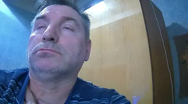 Snapshot of GYurmoka70 chatting on 9, 1, 2025 GYurmoka70 online show from 9, 1, 2025