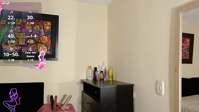 LorenTyler  online show from 20, 2, 2025